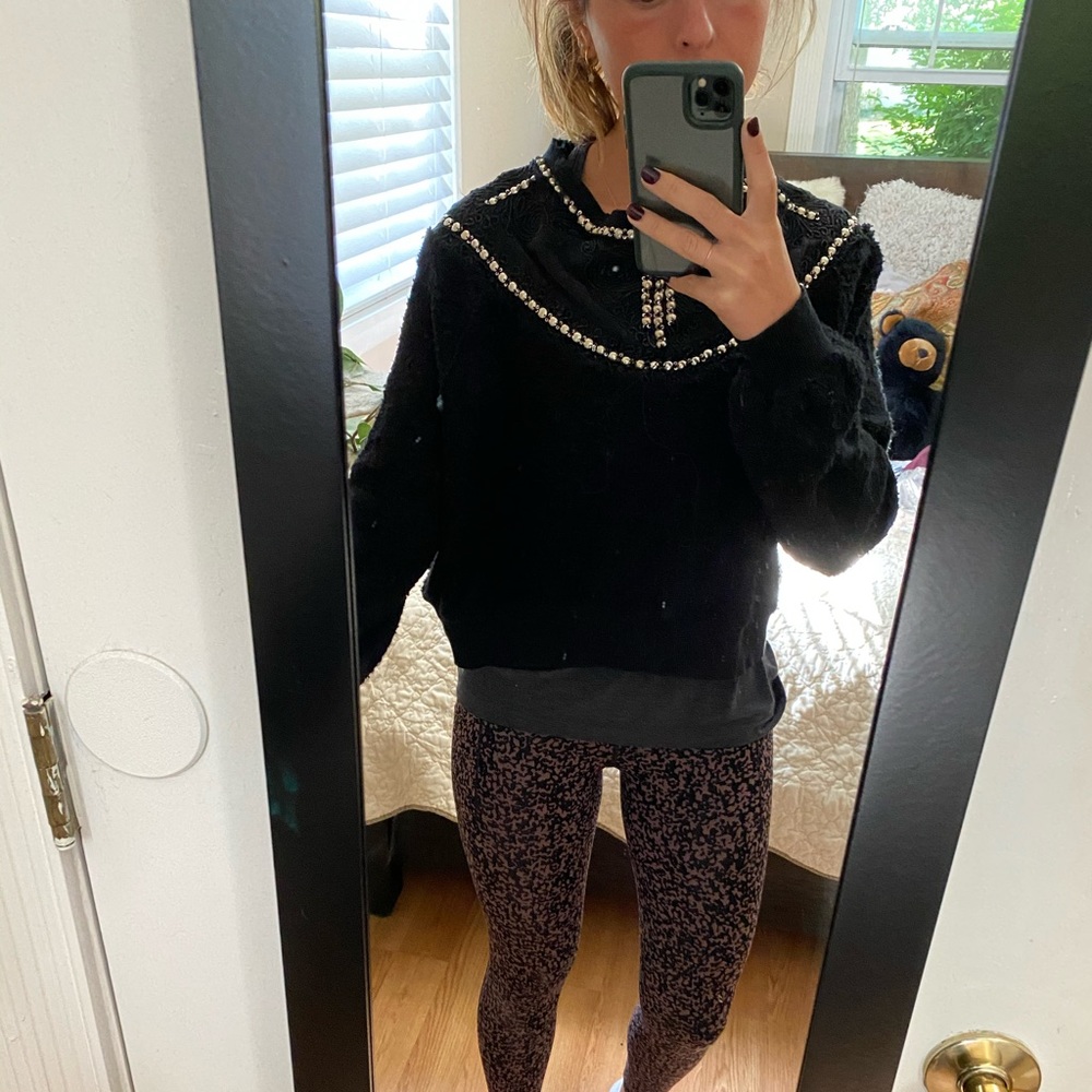 Free people cropped sweater /sweatshirt